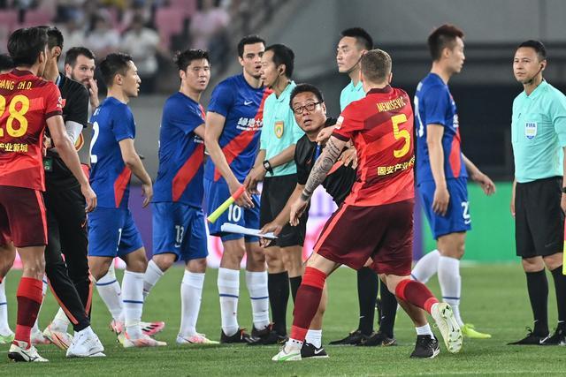 补水时间OR广告时间？ FIFA强制设置补水时间遭多方质疑